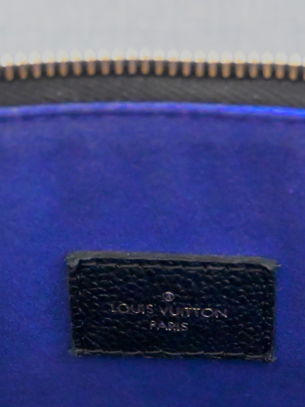 LOUIS VUITTON BLACK MAIDA HOBO BAG w/ VIOLET BLUE INTERIOR & POCKETS - Picture 10 of 14